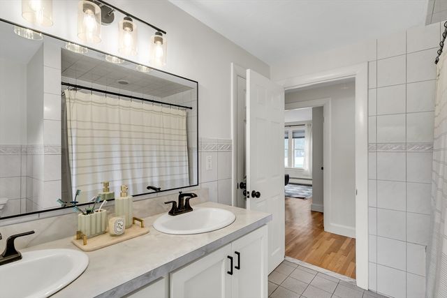 30 Linda Ave, Framingham, MA 01701