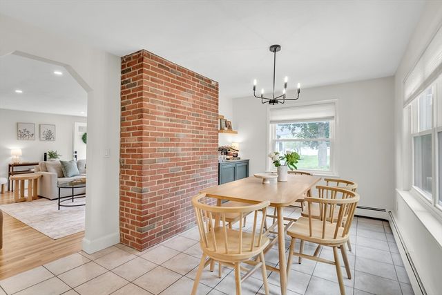 30 Linda Ave, Framingham, MA 01701