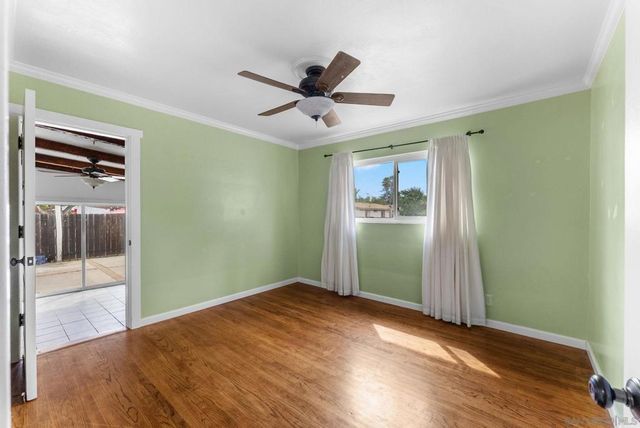 665 Foy Ln, Escondido, CA 92025