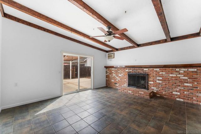 665 Foy Ln, Escondido, CA 92025