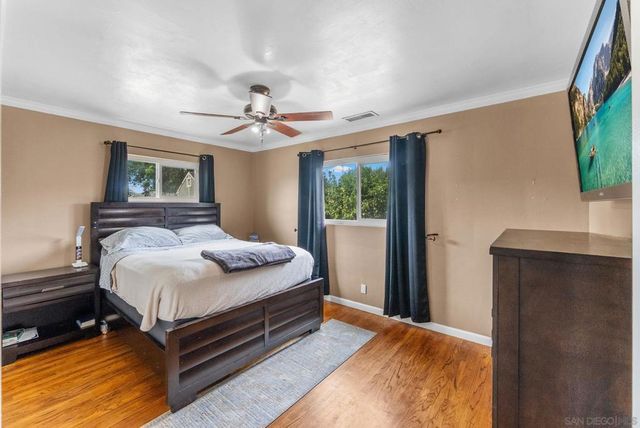 665 Foy Ln, Escondido, CA 92025
