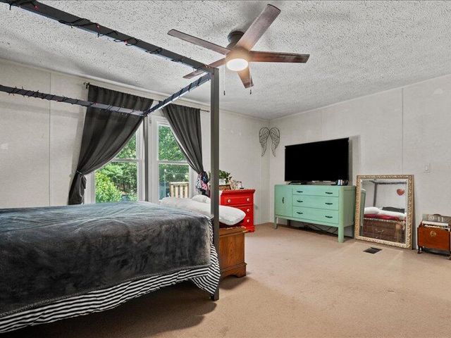 1664 Winding Pond Road, Manning, SC 29102