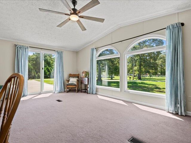 1664 Winding Pond Road, Manning, SC 29102
