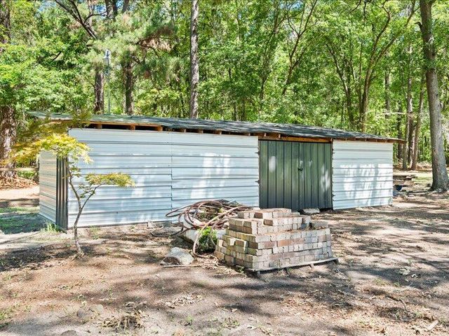 1664 Winding Pond Road, Manning, SC 29102