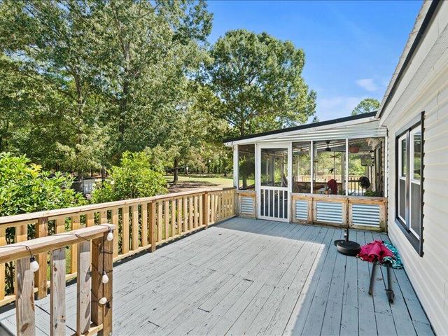 1664 Winding Pond Road, Manning, SC 29102