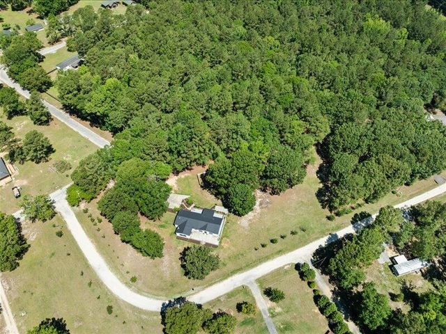 1664 Winding Pond Road, Manning, SC 29102