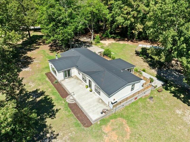 1664 Winding Pond Road, Manning, SC 29102