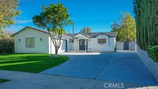 24306 Gilmore Street, West Hills (los Angeles), CA 91307