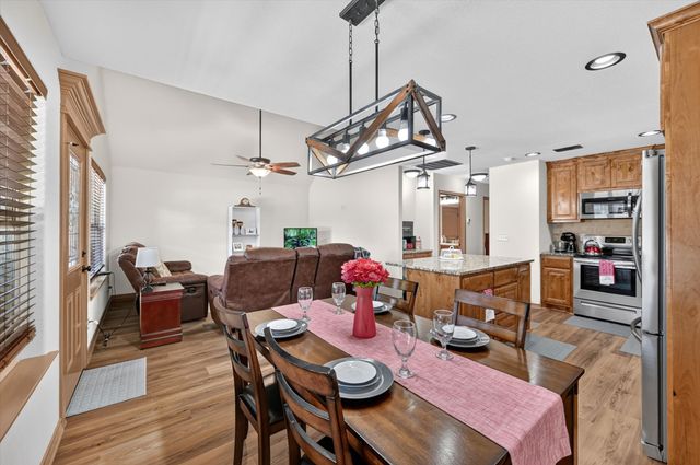2615 Dove Trail, Granbury, TX 76048