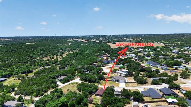 2615 Dove Trail, Granbury, TX 76048