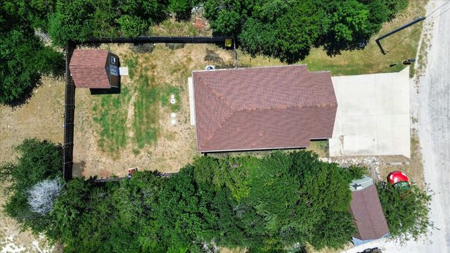 2615 Dove Trail, Granbury, TX 76048