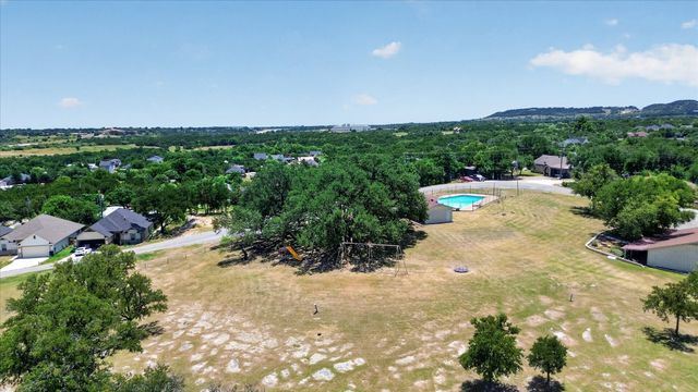 2615 Dove Trail, Granbury, TX 76048
