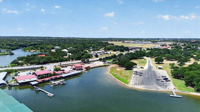 2615 Dove Trail, Granbury, TX 76048