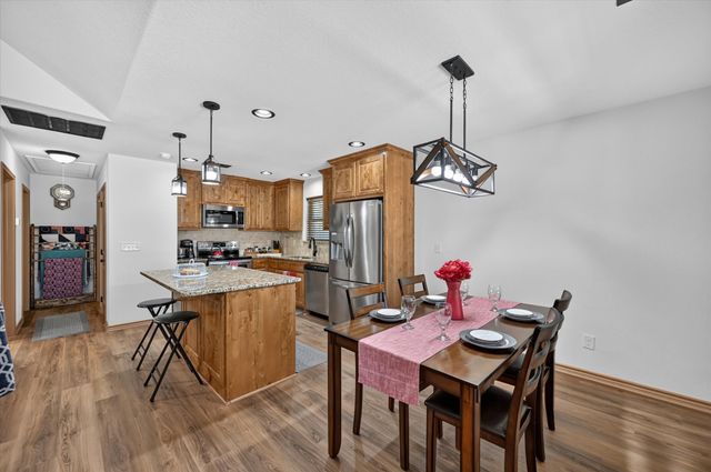 2615 Dove Trail, Granbury, TX 76048
