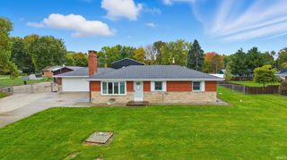 25163 County Road 26, Elkhart, IN 46517