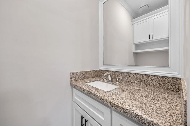 310 Wilcrest Drive 310, Houston, TX 77042