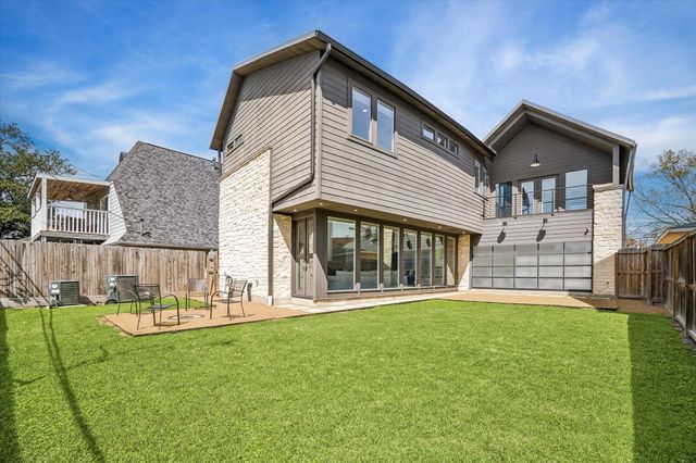 912 Teetshorn Street, Houston, TX 77009