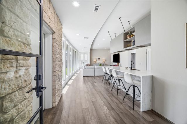 912 Teetshorn Street, Houston, TX 77009