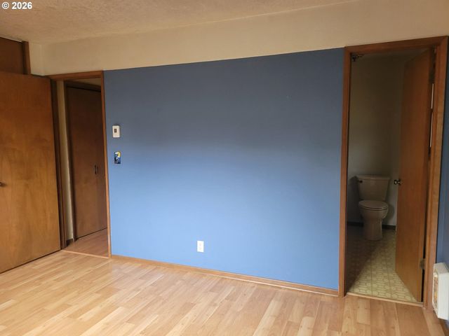 134 N 3RD St, St Helens, OR 97051
