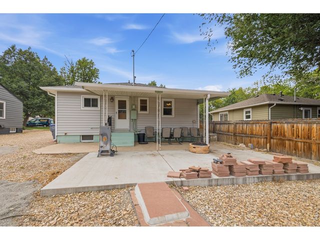 820 Vivian St, Longmont, CO 80501