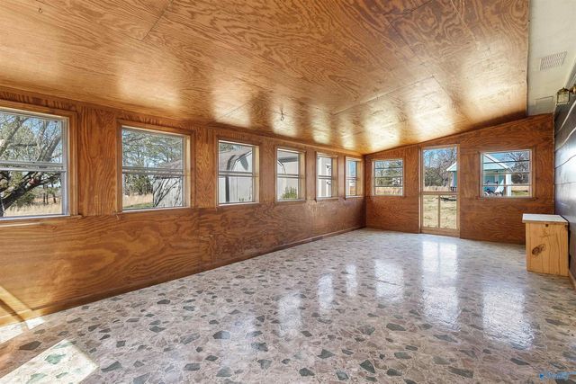 1247 Eva Road, Eva, AL 35621