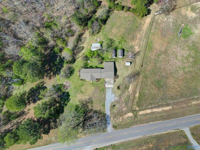 1247 Eva Road, Eva, AL 35621