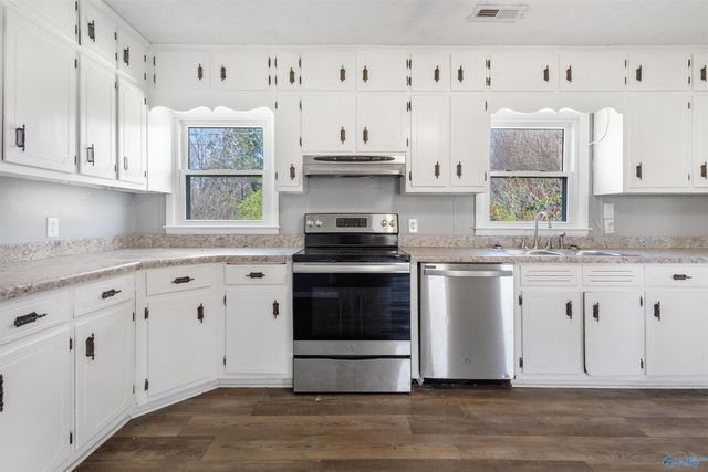 1247 Eva Road, Eva, AL 35621