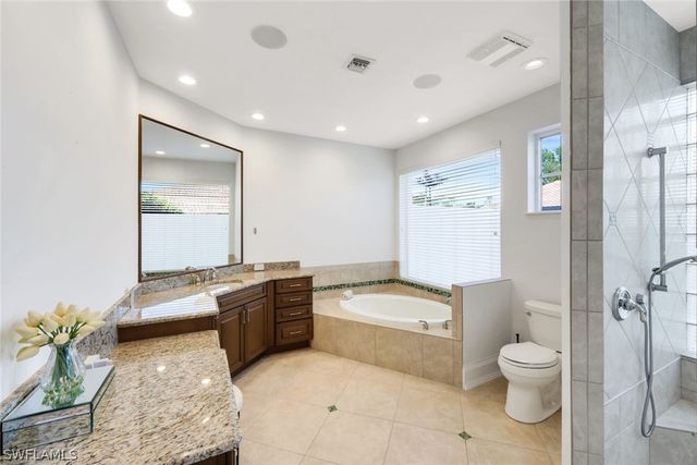 12924 Bald Cypress LN, Naples, FL 34119