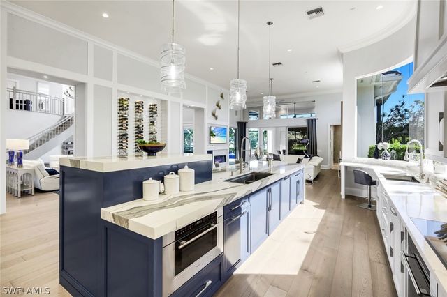 12924 Bald Cypress LN, Naples, FL 34119