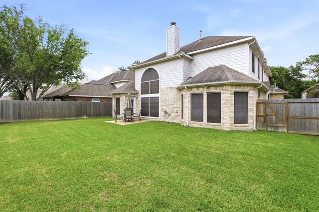 11207 Velvet Grass Lane, Houston, TX 77095
