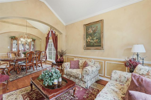 11207 Velvet Grass Lane, Houston, TX 77095