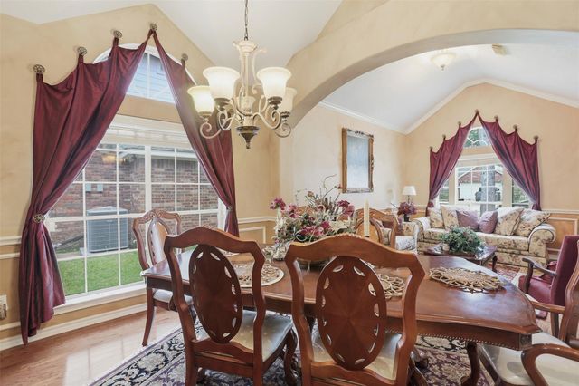 11207 Velvet Grass Lane, Houston, TX 77095