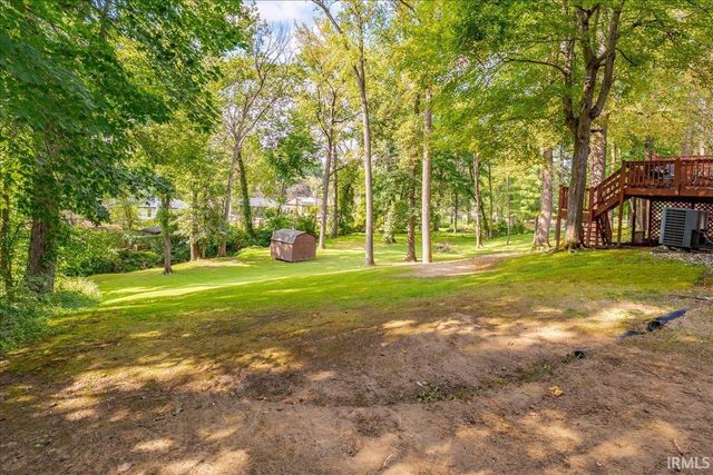 5411 W Esche Drive, Newburgh, IN 47630