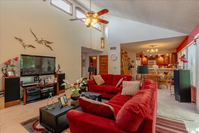 5411 W Esche Drive, Newburgh, IN 47630
