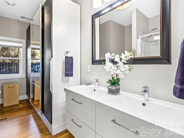 78 Annandale Avenue, Asheville, NC 28801