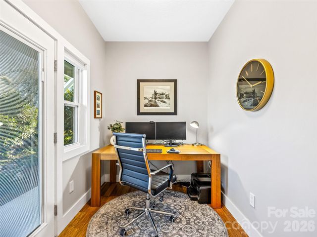 78 Annandale Avenue, Asheville, NC 28801