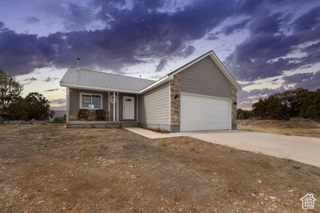 46501 W BANDANNA DR, Fruitland, UT 84027