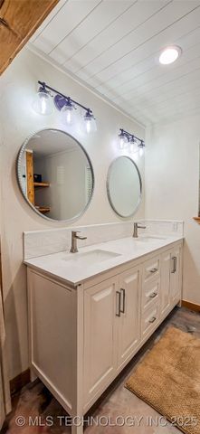 114276 S 4170 Road, Checotah, OK 74426