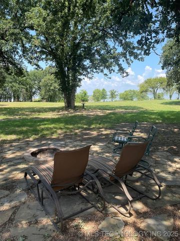 114276 S 4170 Road, Checotah, OK 74426