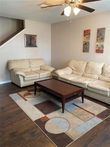 427 KENSINGTON LAKE CIRCLE, Brandon, FL 33511