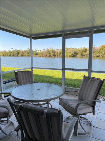 427 KENSINGTON LAKE CIRCLE, Brandon, FL 33511