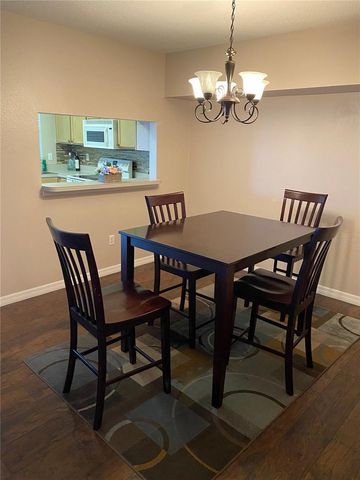 427 KENSINGTON LAKE CIRCLE, Brandon, FL 33511