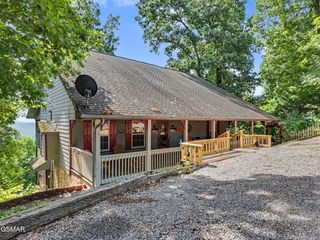 714 Shell Mountain Road, Sevierville, TN 37876