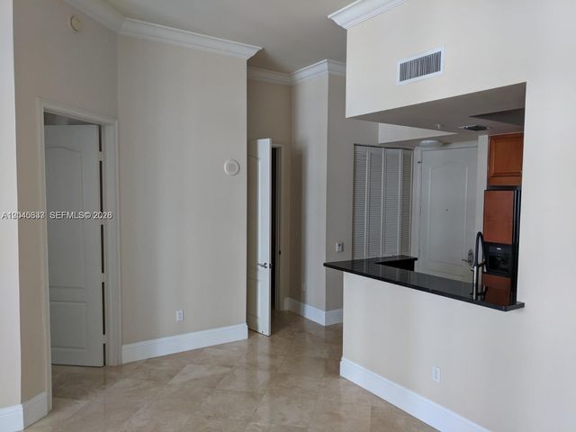 99 SE Mizner Blvd 537, Boca Raton, FL 33432