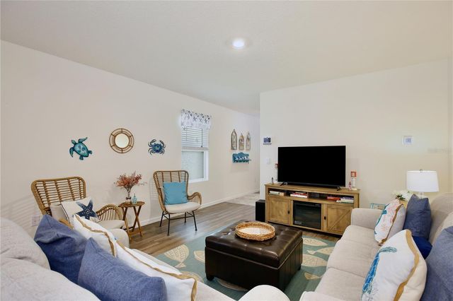 5356 HAYLOFT DRIVE, Apopka, FL 32712