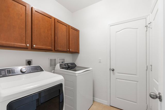 102 Crab Cay Way, Jupiter, FL 33458