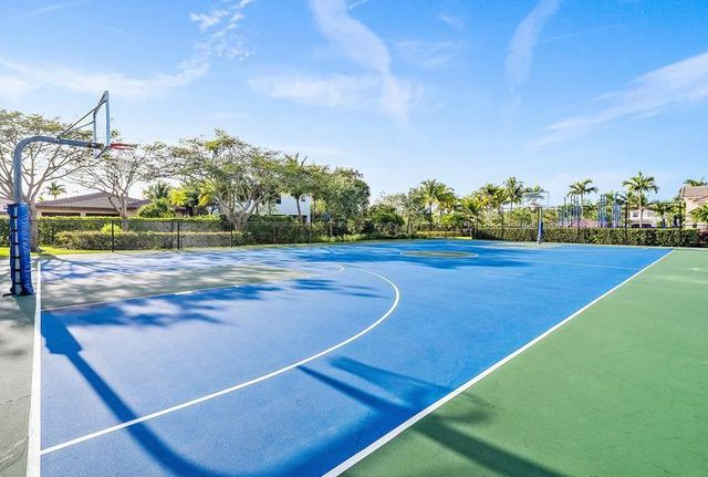 102 Crab Cay Way, Jupiter, FL 33458