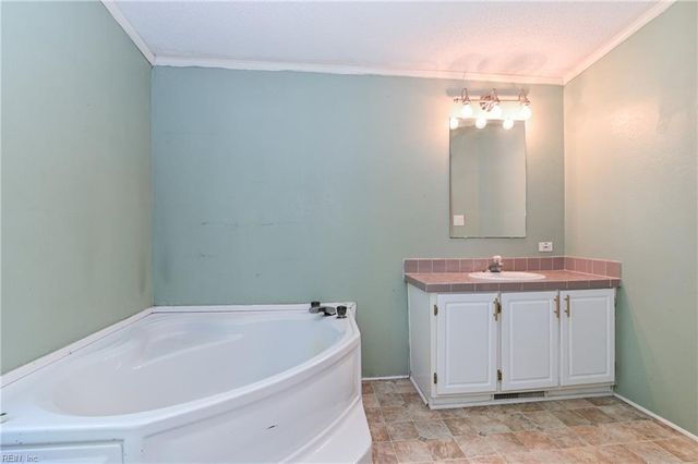 9170 Southwestern BLVD, Suffolk, VA 23437
