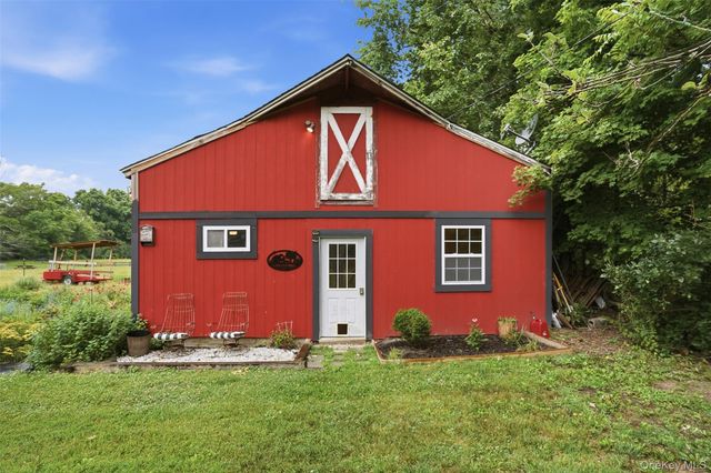 315 Bellvale Lakes Road, Warwick, NY 10990