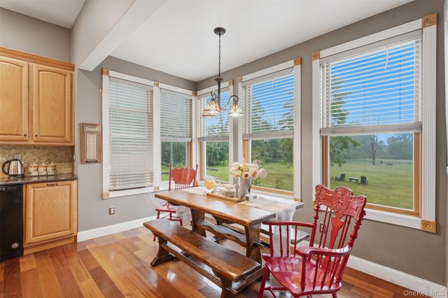 315 Bellvale Lakes Road, Warwick, NY 10990
